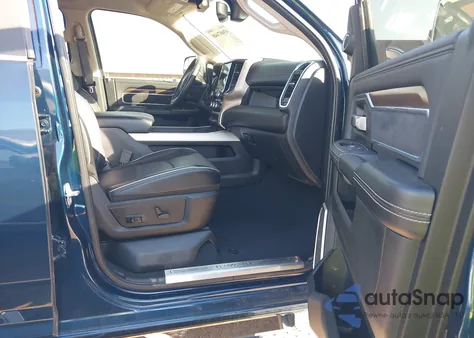 2022 Ram 2500 Laramie 4X4 8' Box z USA, uszkodzony, nr VIN 3C6UR5KL9NG319452